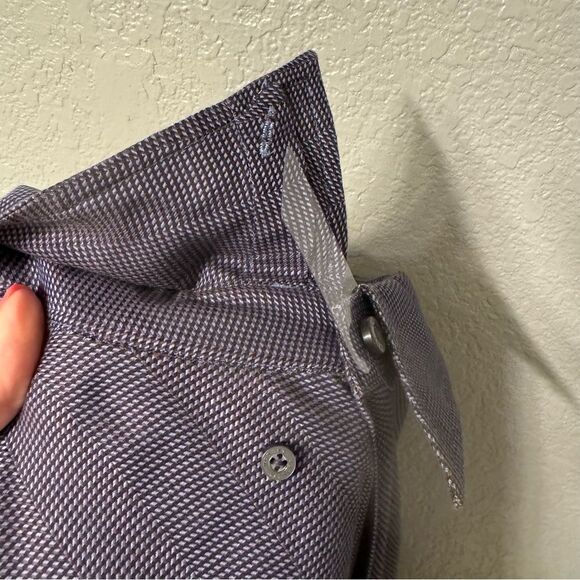 Robert Talbott Button Down Mens Dress Shirt NWOT - Picture 4 of 5